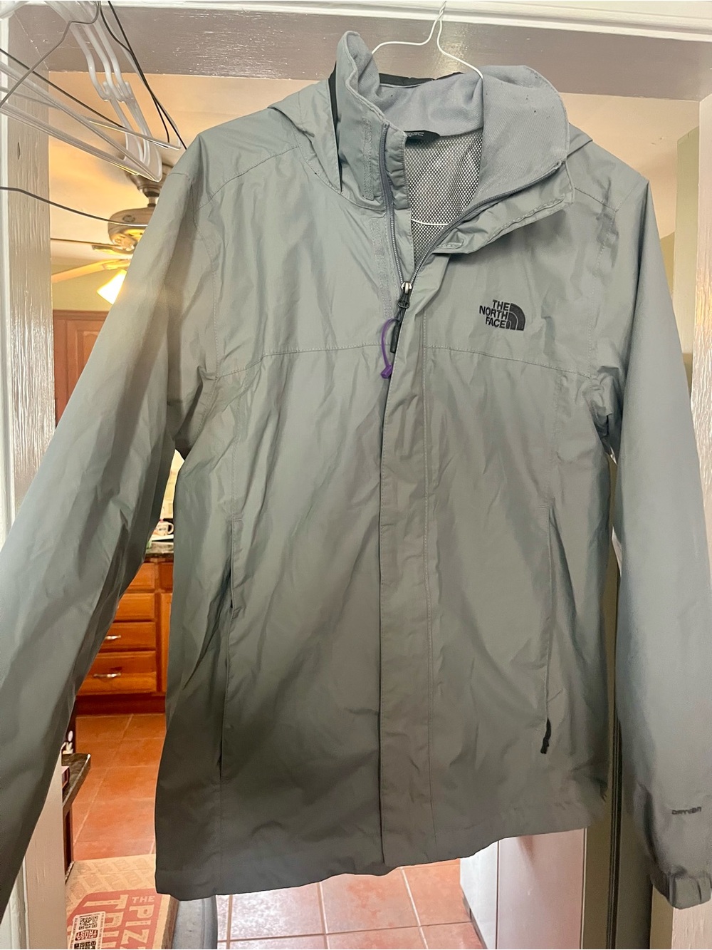 The North Face Men's Light Gray Waterproof Hooded Raincoat